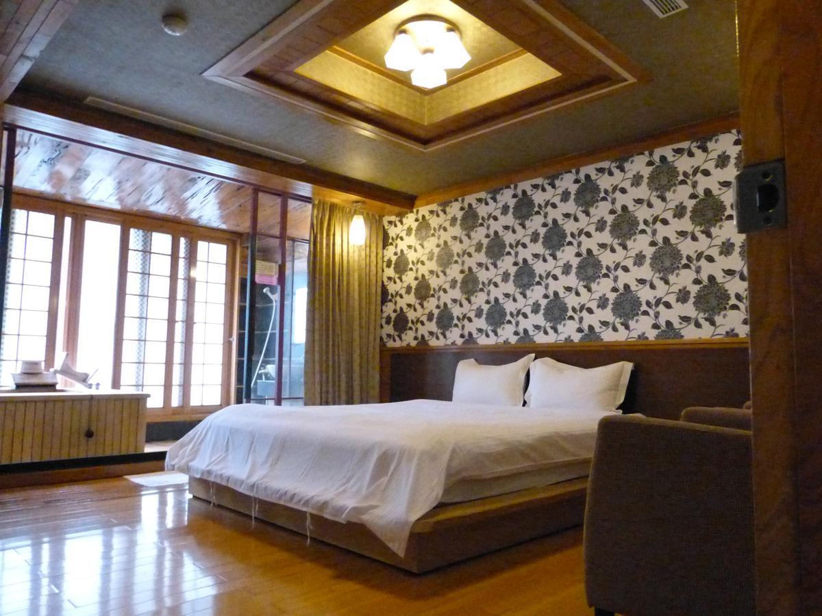 Full Moon Spa Wulai Eksteriør bilde