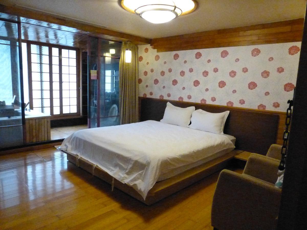 Full Moon Spa Wulai Eksteriør bilde